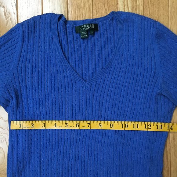 Ralph Lauren  V-Neck Cable Knit Blue Sweater Size P - Picture 5 of 7